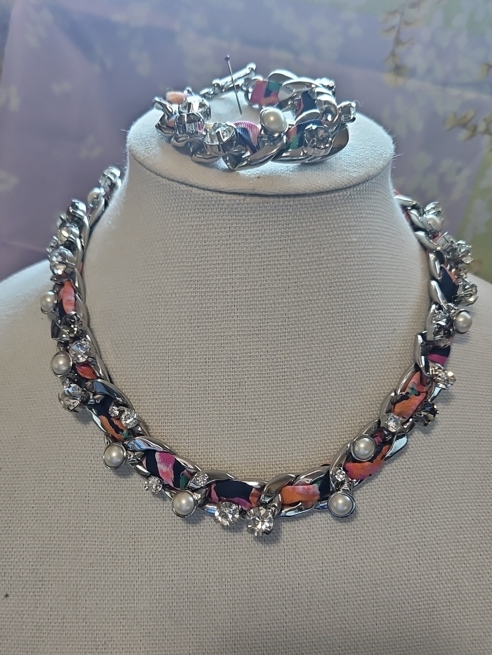 Ann Taylor Multicolor Chain Necklace and Bracelet Set with Pearls &  Rhinestones